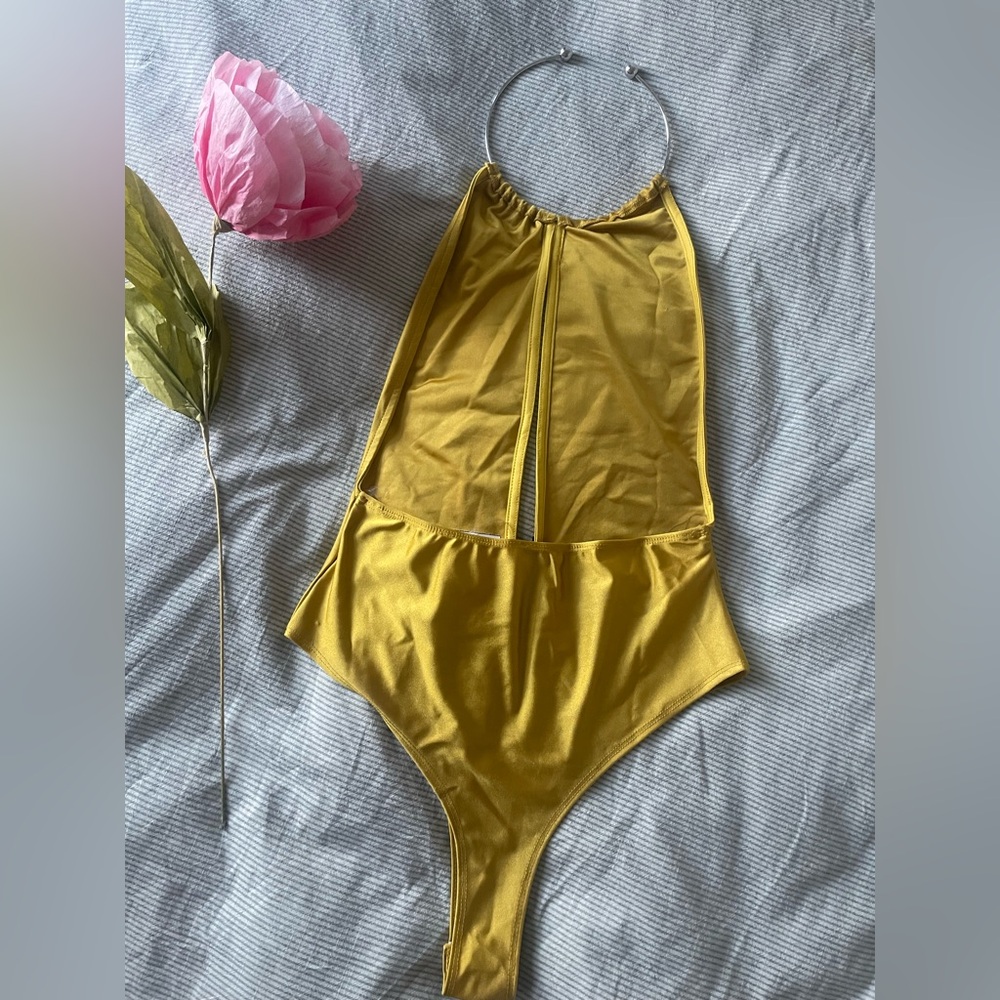 Stylish Gold Plunge Swimsuit